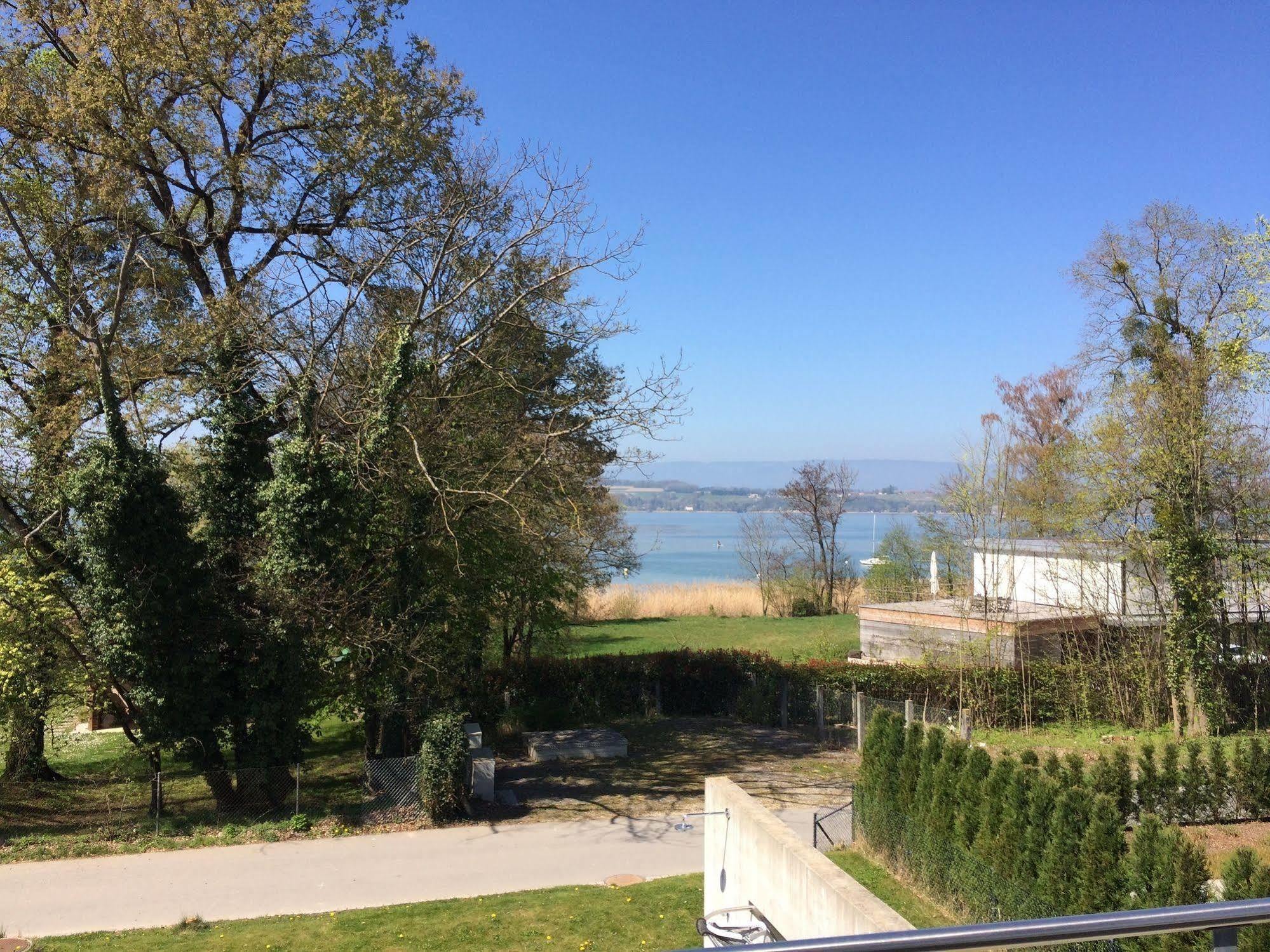 Morat Gaste Zimmer Exterior foto